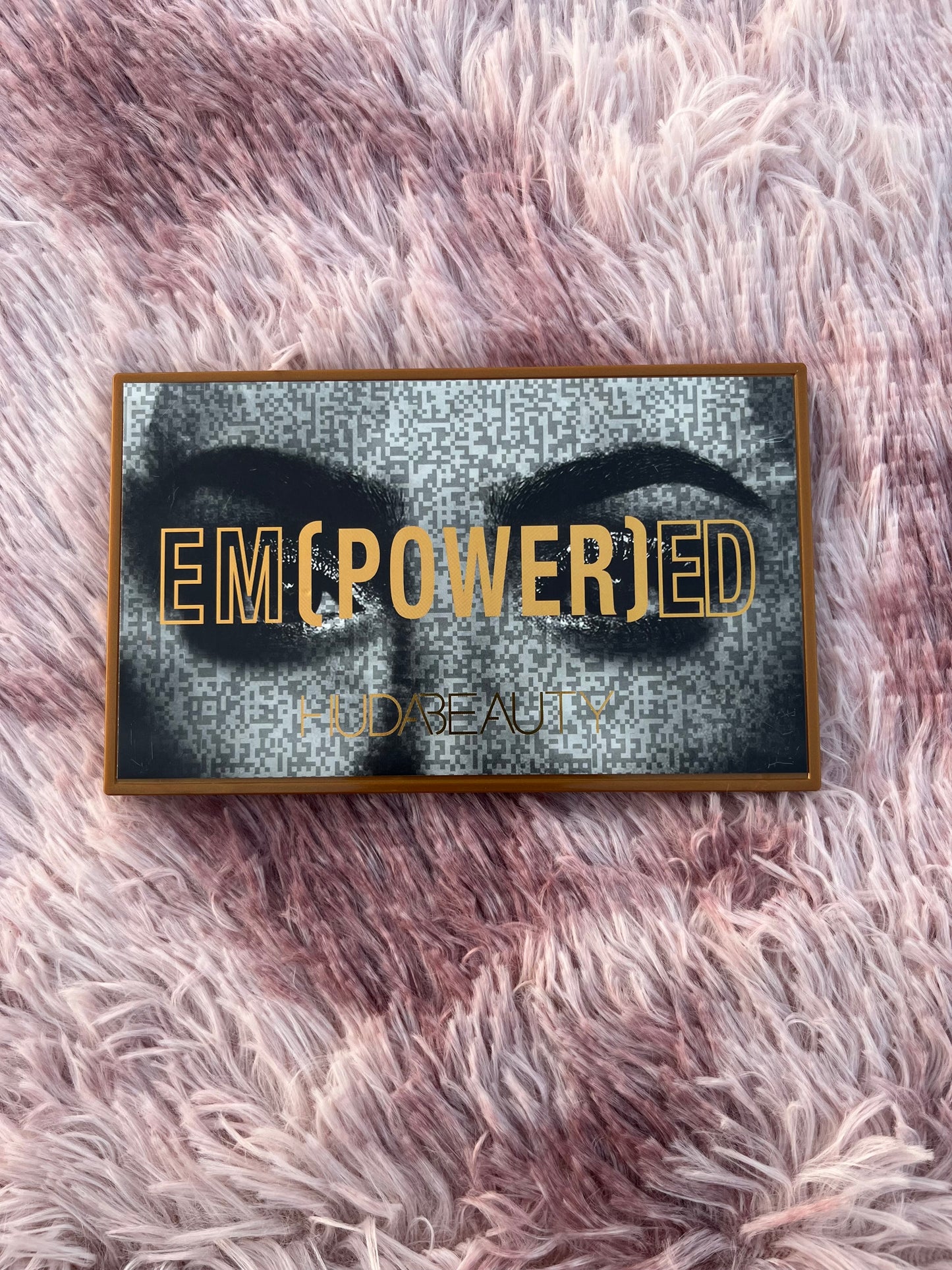 Hudabeauty Empowered Palette