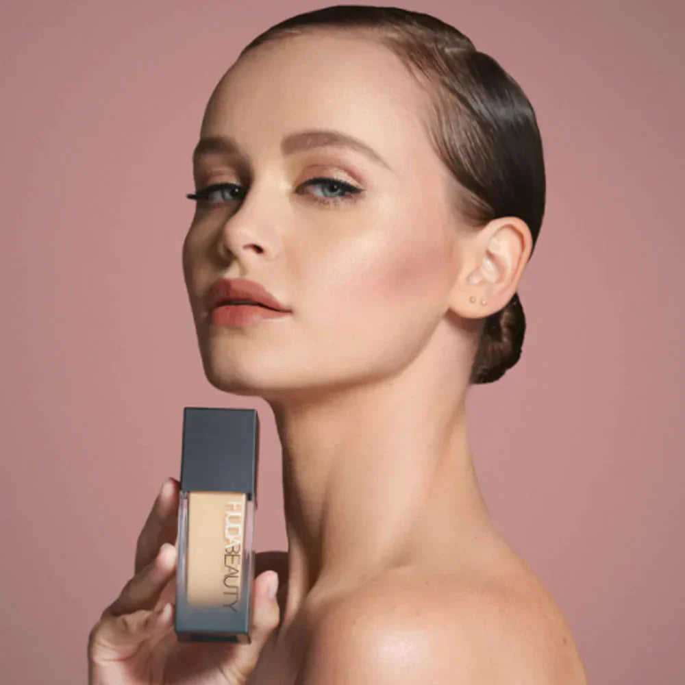 HUDA BEAUTY Luminous Matte Foundation