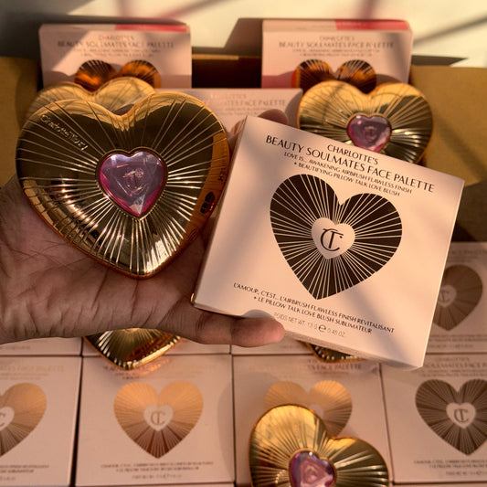 Charlotte Tilbury - Soulmates Face Palette - PILLOW TALK FLAWLESS PINK