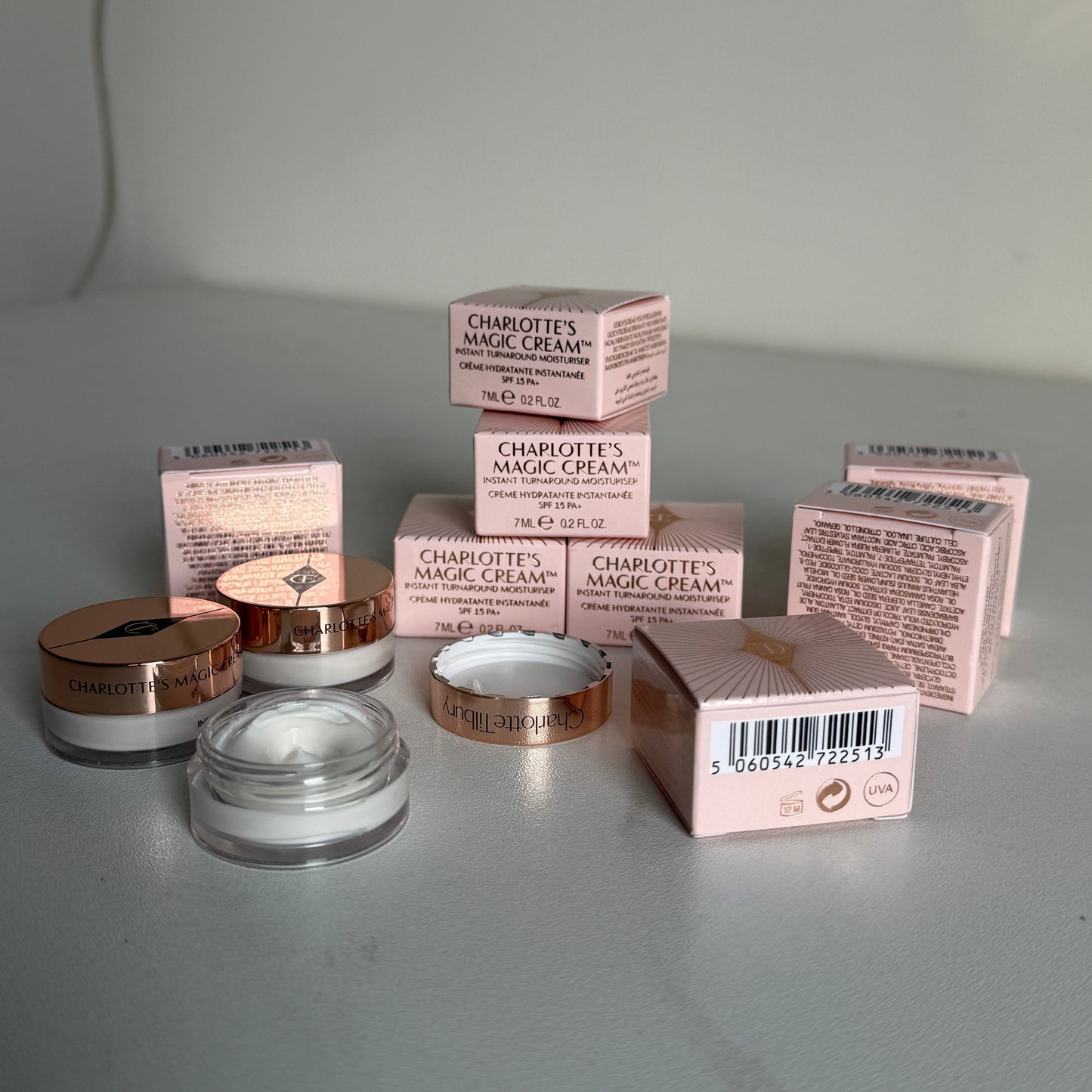 Charlotte Tilbury Magic Instant Moisturizing Cream 7ML