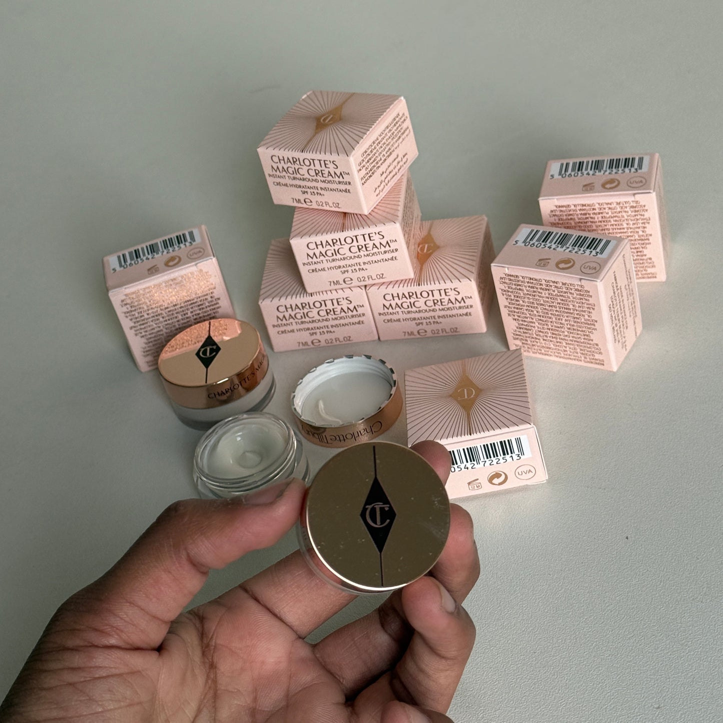 Charlotte Tilbury Magic Instant Moisturizing Cream 7ML