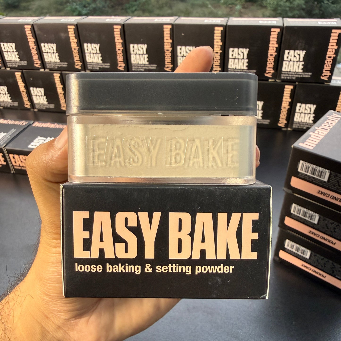 Huda Beauty Easy Bake Loose Baking & Setting Powder (Pound Cake)