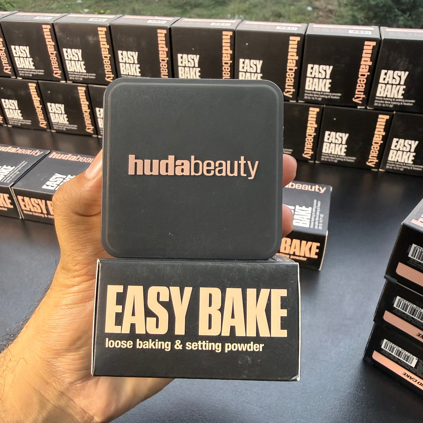 Huda Beauty Easy Bake Loose Baking & Setting Powder (Pound Cake)